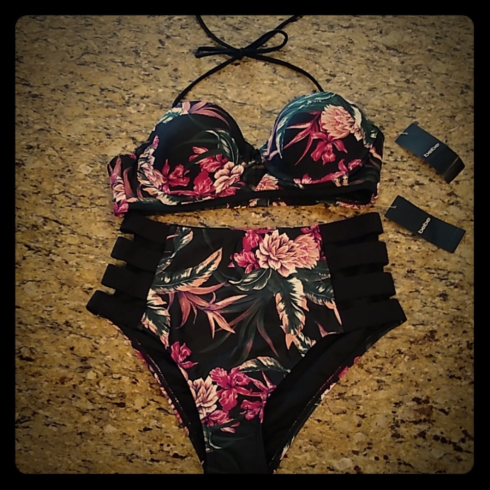 BNWT bebe High Waisted Bikini SZ Small